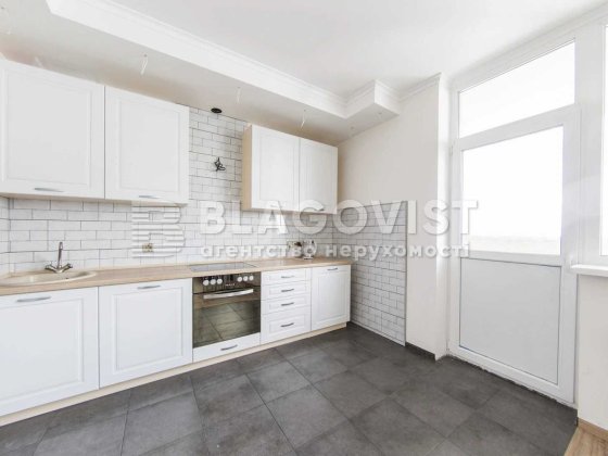 Пчілки Олени, 8,  3-х кімнатна з ремонтом Киев