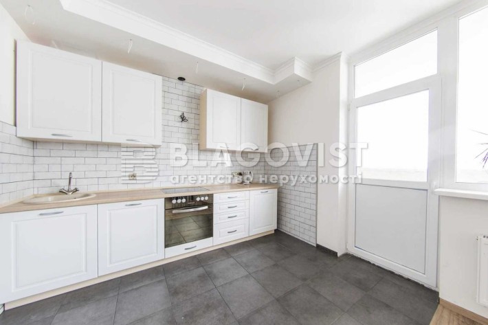 Пчілки Олени, 8,  3-х кімнатна з ремонтом - фото 1