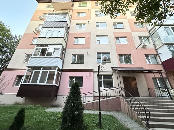 Продаж квартири на Вишенці - фото 1