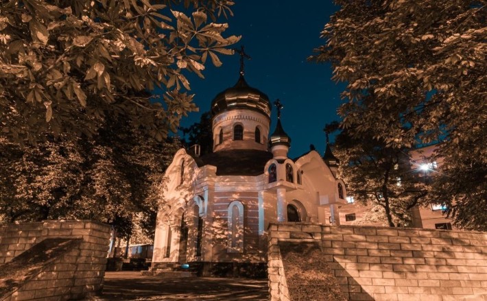 Продам квартиру в центре города от собственника - фото 1