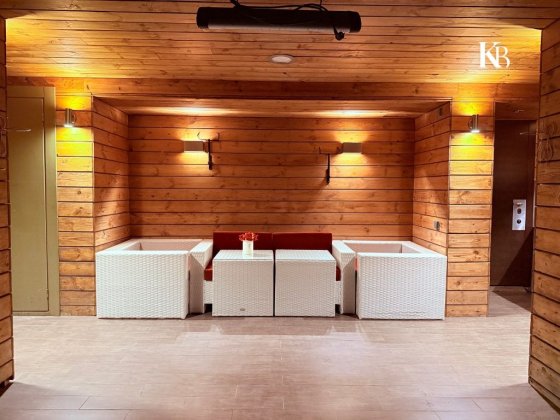 Продам двоповерхову квартиру в  ЖК Кіпарисний Днепр