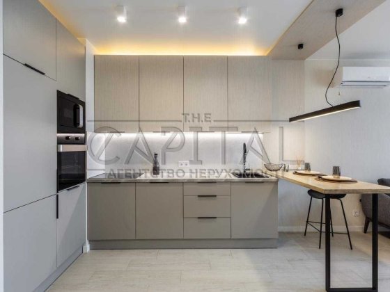 Продажа квартиры с арендатором ЖК Новопечерская Башня 11.3 окупаемость Киев