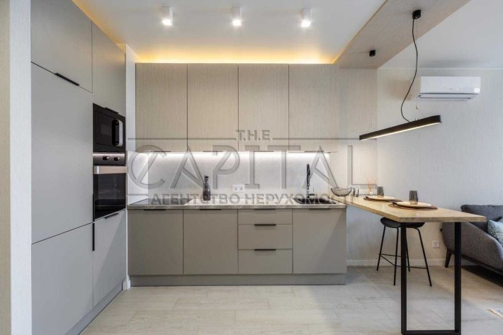 Продажа квартиры с арендатором ЖК Новопечерская Башня 11.3 окупаемость - фото 1