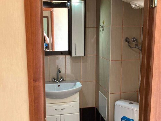 Продам 2комнатную квартиру на .Калиновой. Левый берег Днепр