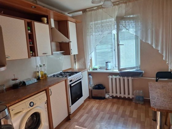 Продам 3-х ком.квартиру, пер. Крушельницкой  дом 5,Сертификаты,Наличка Днепр