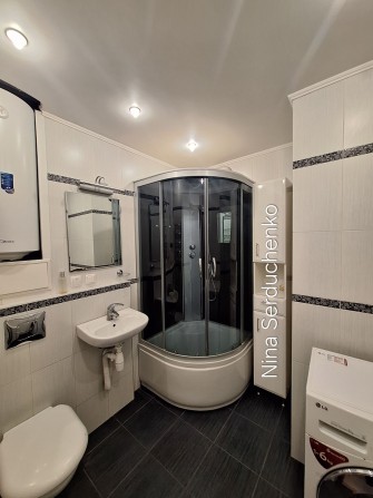 Продам 3к.квартиру(70 кв.м.): студія+2 спальні+кабінет,Тополь (Тополя) - фото 1