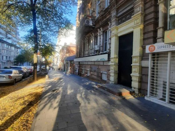 Продам 2к. квартиру в центрі міста. Днепр