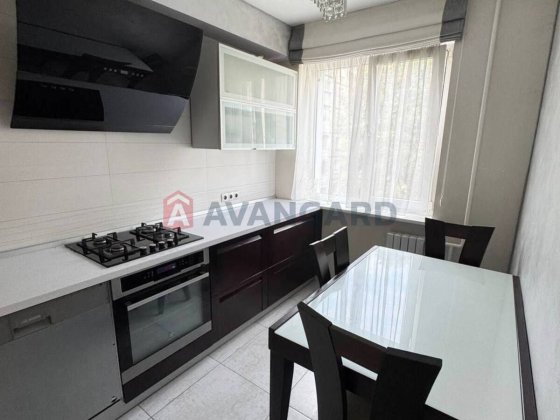 Калиновая 3к.кв.Не угловая.6 этаж.Двухсторонняя 57000$ Днепр