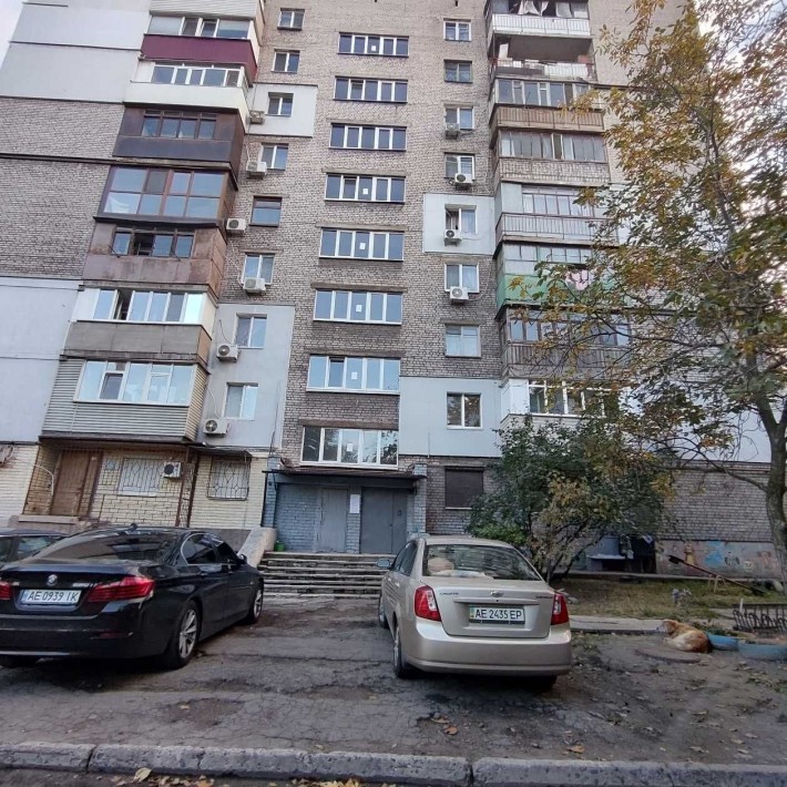 4к низ Мазепы(Петровского) 2/9 без комиссии - фото 1