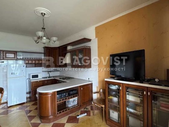 Продаж 2к Старонаводницька,6Б Печерськ Київ