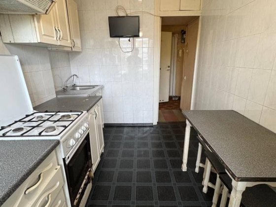 Продам 4к квартиру на ж/м Парус Днепр