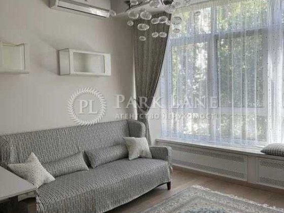 ТЕРМІНОВО 1к 65кв2 Центр Шевченківський район Золоті Ворота Киев