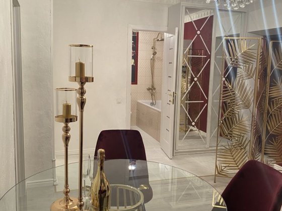 Вул.Макіівська 10 а,Від власника.Будинок 2009р.Дизайнерський ремонт. Київ