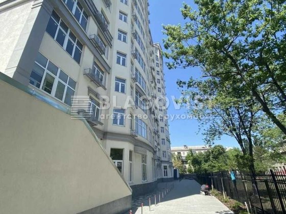 ТОП!Продаж 3х-тної квартири 103кВ.м.! Клубний Будинок! Краківська 4б Киев