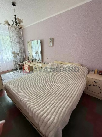 Продаю комфортну 2-к кімнатнуквартиру на вул.Богдана Хмельницького - фото 1