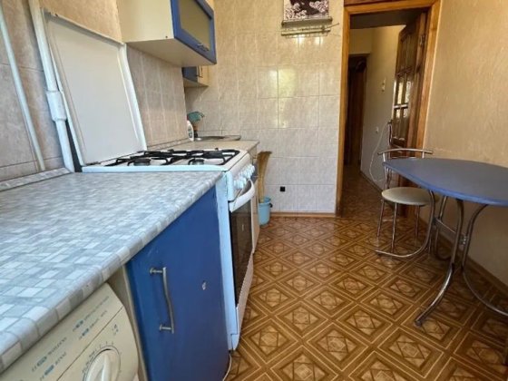 Продам 2 ком на пр. Слобожанский! Днепр