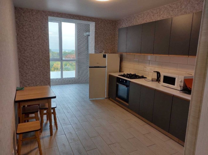 Продам комфортную 1к квартиру в ЖК Щасливий 1! Запорожское ш. - фото 1