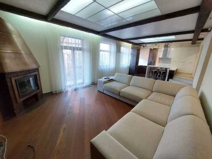 Продам 3к квартиру, 102м, воле парка Шевченко, ул.Акинфеева - фото 1