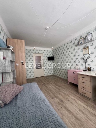 Продам 2 кім. квартиру 46 м2 вул. Братиславська 8 Деснянський р. - фото 1