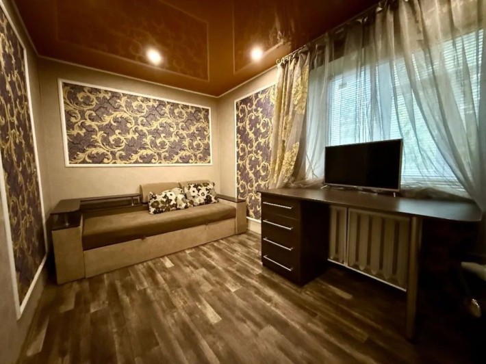 Продам 2 ком на Слобожанском ! - фото 1