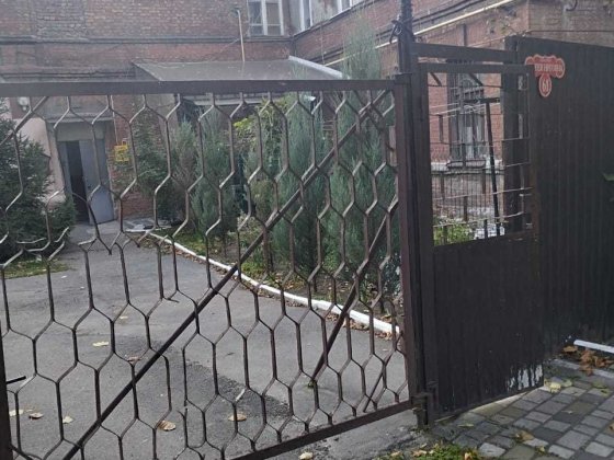 КВАРТИРА терміново і дешево ! Новокадацький р-н; Буд. Органої музики Днепр