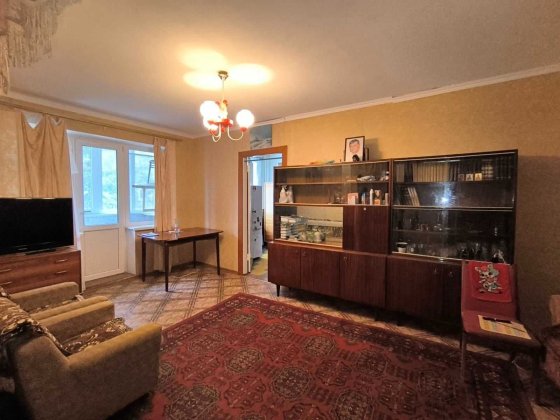 Продам 2-к квартиру р-н пр. О.Поля-Вакуленчука Днепр