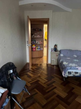 Продам 3-кімнатну квартиру на Перемозі, Набережна Перемоги 54 - фото 1