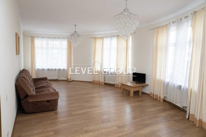 Без%  3-х кімнатна квартира на вул. Євгена Коновальця 36в, Печерськ - фото 1