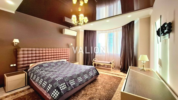 Продаж 3к квартири, вул. Єлизавети Чавдар, метро Осокорки - фото 1