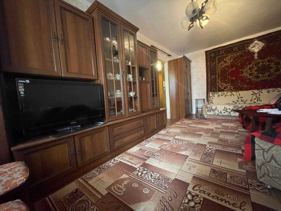 Продам отличную 1к квартиру пр.А.Поля/ул.Вакуленчука/Кирпич, 3эт.! Днепр