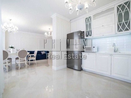 Пентхаус Ахматової 30 ТЕРМІНОВИЙ ПРОДАЖ КВАРТИРИ якісний ремонт Киев