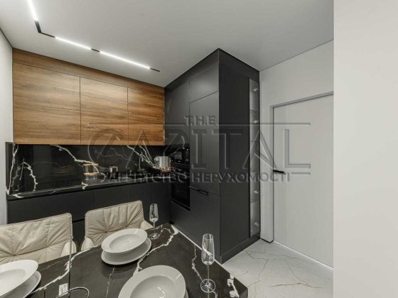 Продаж дизайнерської 3-к квартири в ЖК Совські Ставки, площа 72 м² Киев