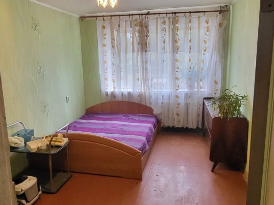 Продам 3-х кімнатну квартиру Зимових походів 41 (Молодогвардійська ) Днепр