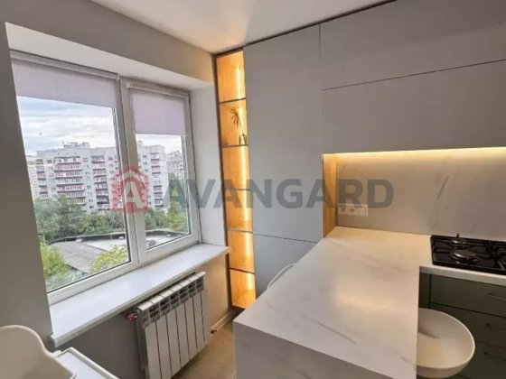 Продам 3-х комнатная ж/м Красный Камень(Покровский, Парус)! Днепр