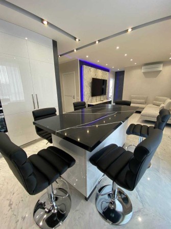 Продаж 2к квартири ЖК П`ятий Континент, НАбережна Перемоги 112\98м2 - фото 1