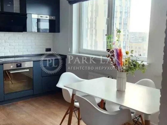 1к квартира з сучасним ремонтом поруч з метро Вокзальна ЖК Малахіт Київ