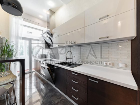 Продаж 2к квартири, вул. Велика Васильківська, Центр, Шевченківський Київ