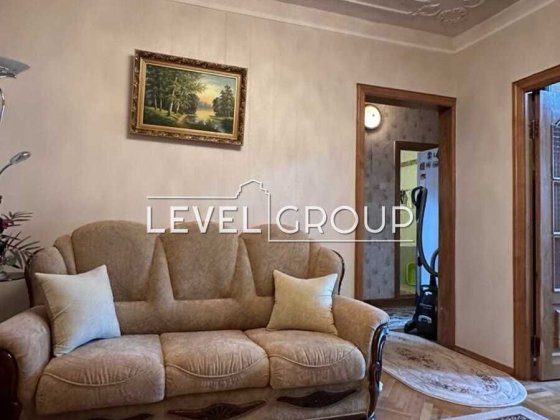 Затишна 3 кімнатна Академмістечко Чорнобильська Святошинський район Киев