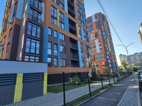 Продам квартиру в новобудові жк Рівер Сіті Житомир