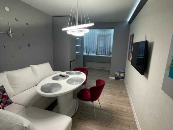 Продам 2к квартиру в ЖК Салют на ж/м Победа-5 Днепр