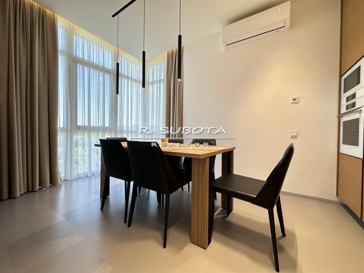 3.к. студия 105м2 ЖК Комфорт сити К12 Женева Iq House - фото 1