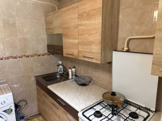 Продам 2 кімнатну квартиру Данили Нечая б.23 Кротова Днепр