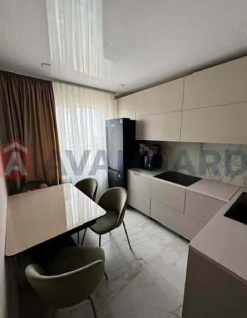 Продається затишна трикімнатна квартира у гарній локаціі - фото 1