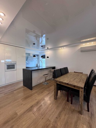 № 13518 - Дворівнева 3-х кімн. квартира з АО, новий будинок! - фото 1