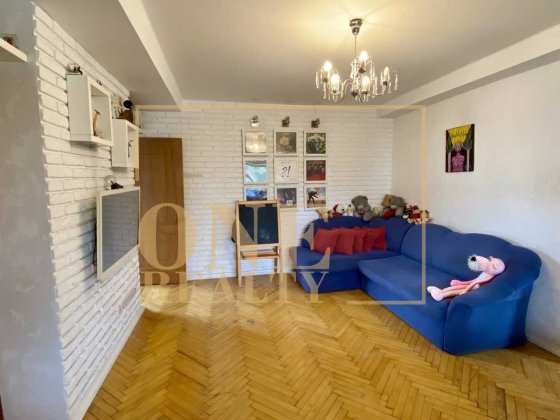 Продаж 3к 65 кв.м Деміївська, Закритий двір, ТЦ Ocean Plaza, БЕЗ %%% Киев