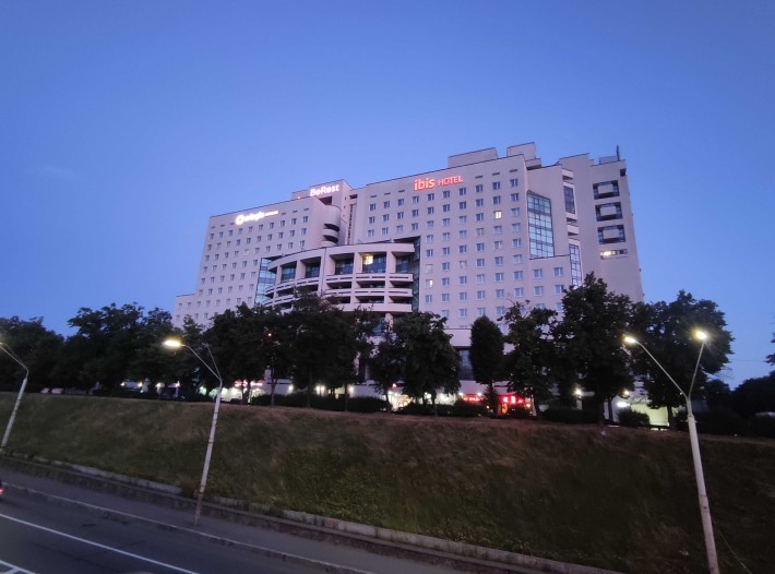 ЖК Берестейський эвродвушка 3й поверх - фото 1