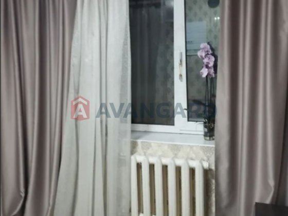 Продаю затишну 1-к квартиру, з ремонтом, на Осінній вулиці. Днепр