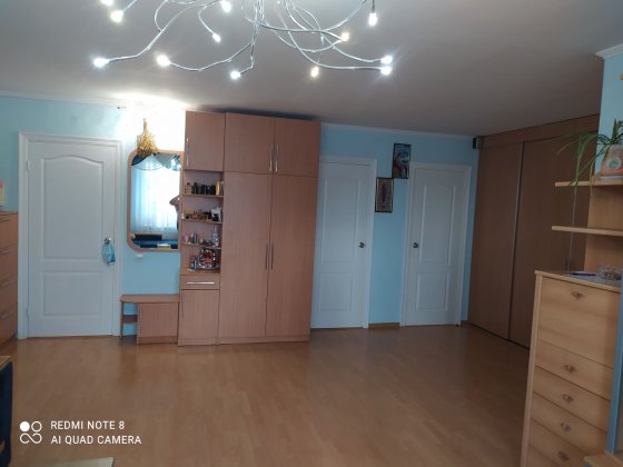 Продаётся 3-х комнатная квартира на Савчука. Чернігів