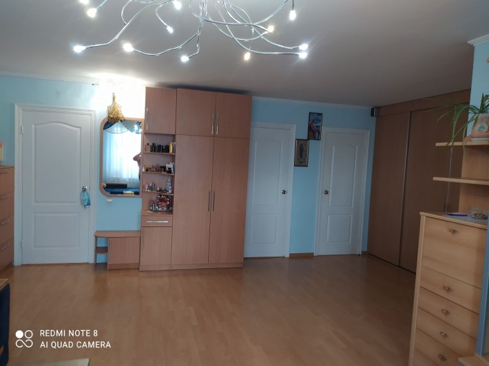 Продаётся 3-х комнатная квартира на Савчука. - фото 1