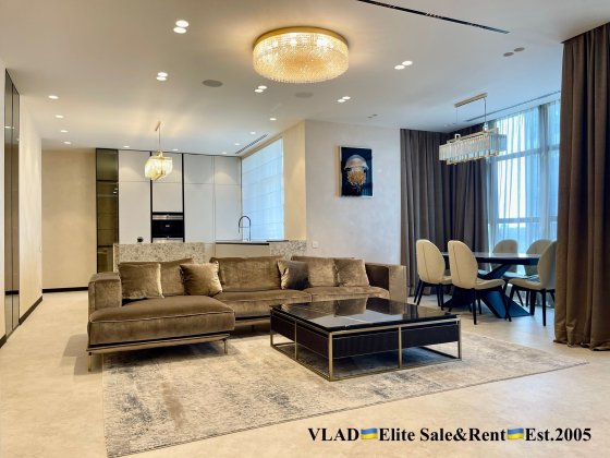 Новопечерські Липки. Верхогляда (Драгомирова) 15-А. Авторський проект. Киев